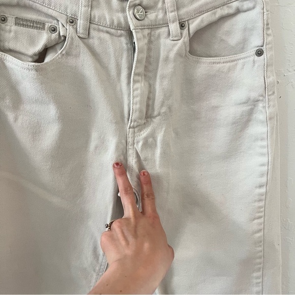Vintage 90s Calvin Klein Crop Ankle Frayed White Cream Denim Jeans Size 5 - Picture 12 of 14
